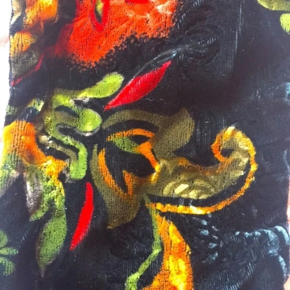 - Beautiful‎ black velvet scarf with rich shades
